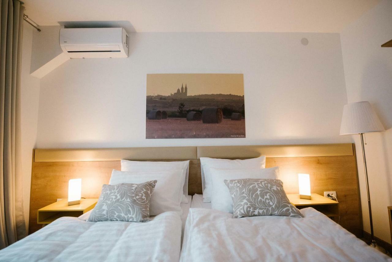 Ðakovo 2I Rooms מראה חיצוני תמונה